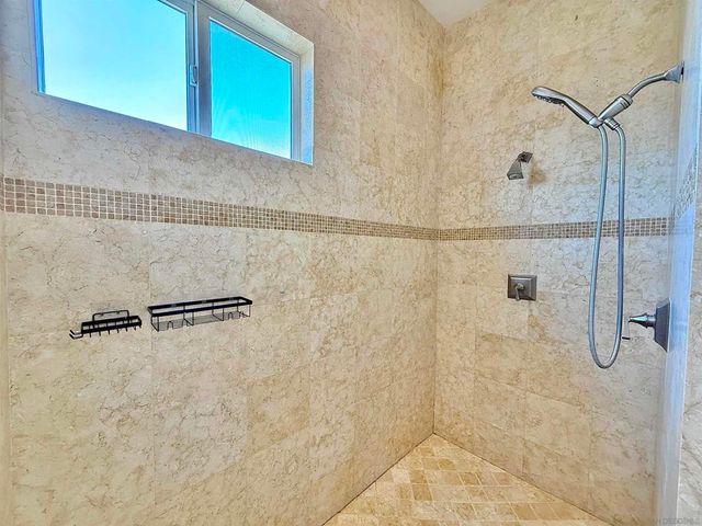 9189 Vista Entrada, Lakeside, CA 92040