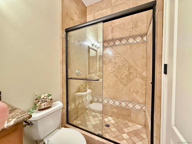 9189 Vista Entrada, Lakeside, CA 92040