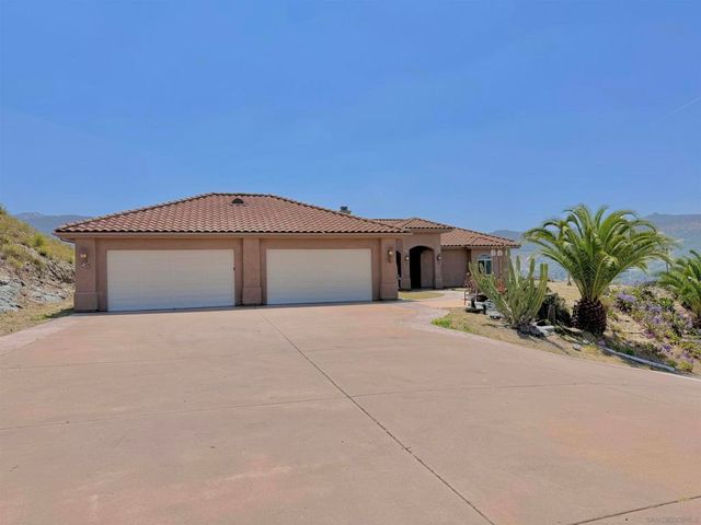 9189 Vista Entrada, Lakeside, CA 92040