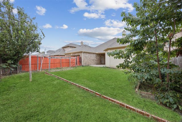 1105 Shearwater Lane, Garland, TX 75043