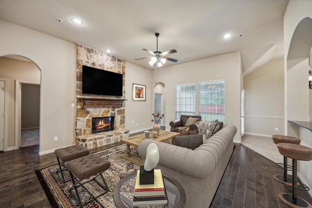 1105 Shearwater Lane, Garland, TX 75043