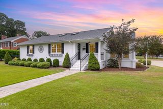 500 W Woodall Street, Benson, NC 27504