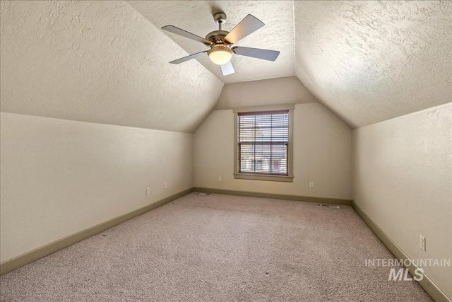 1063 Hitchcock St, Meridian, ID 83646