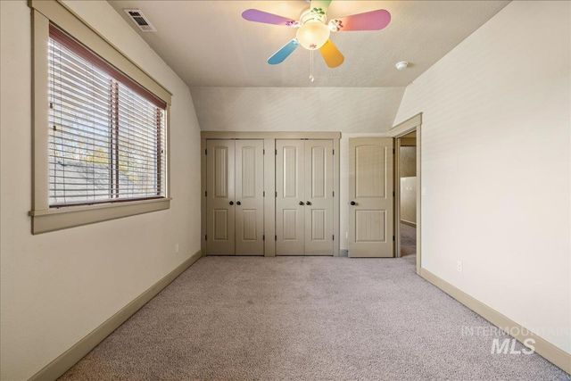1063 Hitchcock St, Meridian, ID 83646