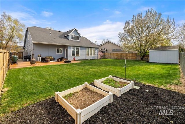 1063 Hitchcock St, Meridian, ID 83646