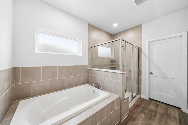11426 Youngquist Drive, Mont Belvieu, TX 77535