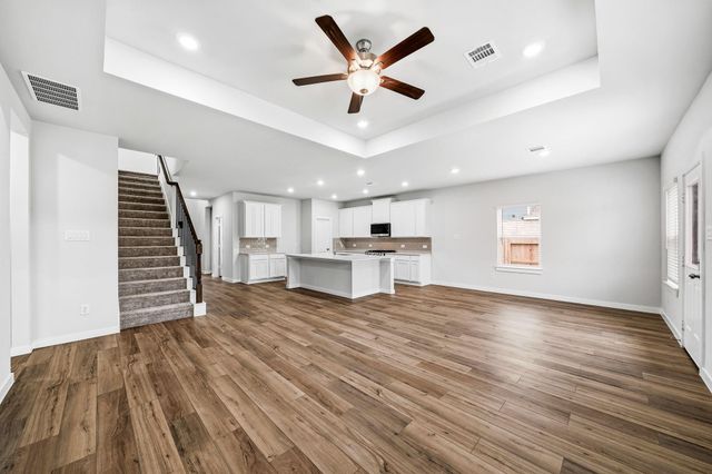 11426 Youngquist Drive, Mont Belvieu, TX 77535