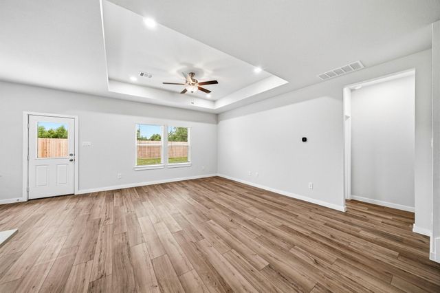 11426 Youngquist Drive, Mont Belvieu, TX 77535