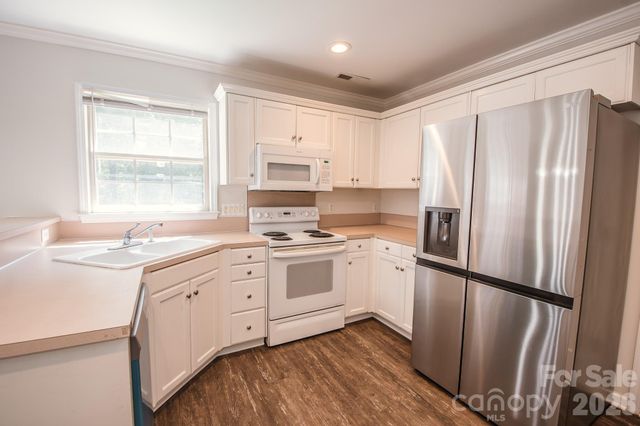 4456 Alexander Hill Court, Harrisburg, NC 28075
