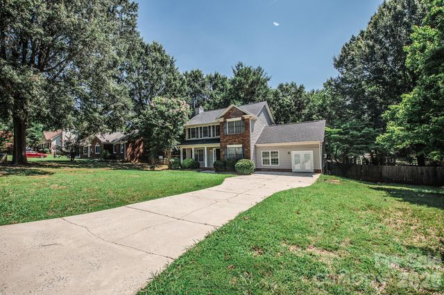 4456 Alexander Hill Court, Harrisburg, NC 28075