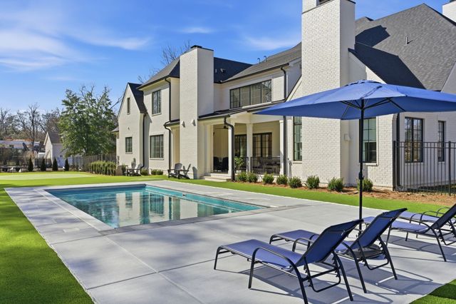4712 Hazelwood Cir, Nashville, TN 37220