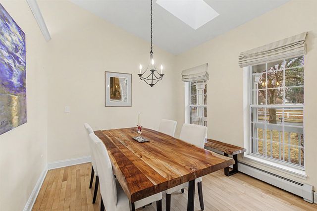 43 Iris Lane, South Burlington, VT 05403