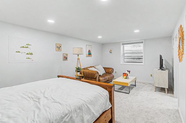 43 Iris Lane, South Burlington, VT 05403