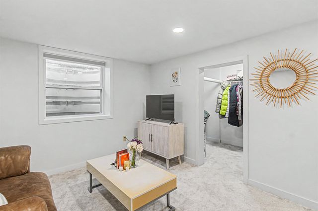 43 Iris Lane, South Burlington, VT 05403