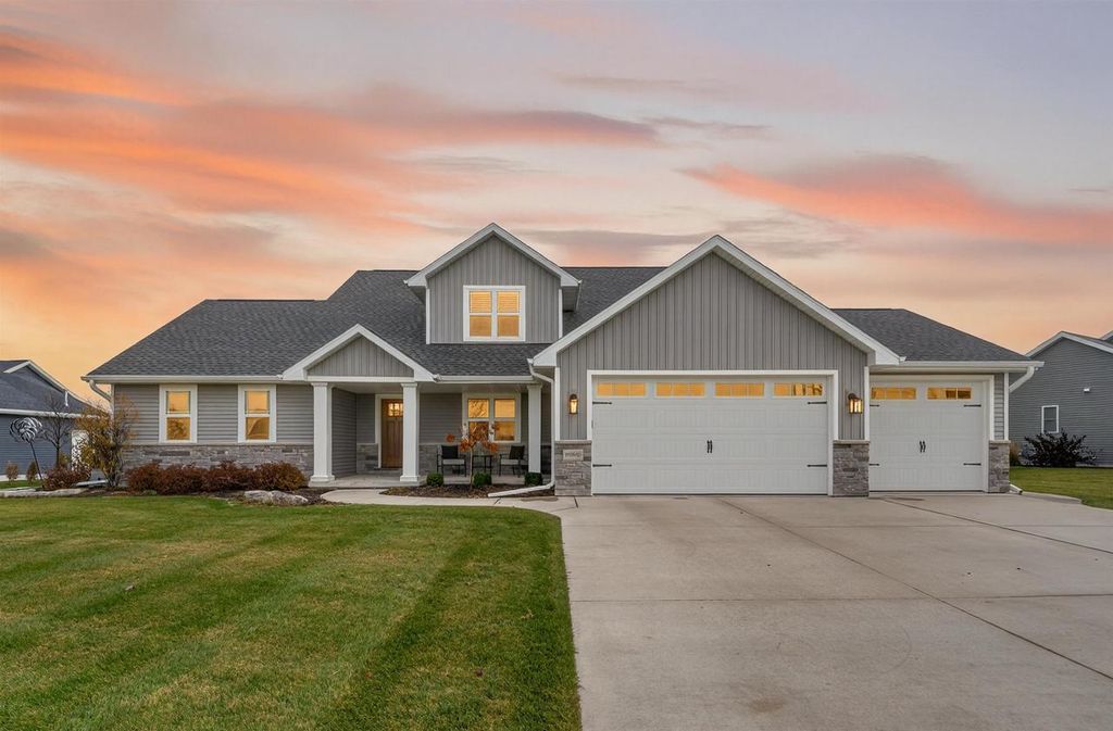 W6860 DESIGN DRIVE, Greenville, WI 54942