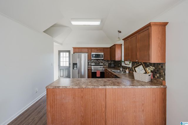 2162 VILLAGE LANE, Calera, AL 35040