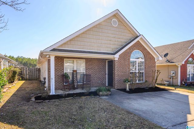 2162 VILLAGE LANE, Calera, AL 35040