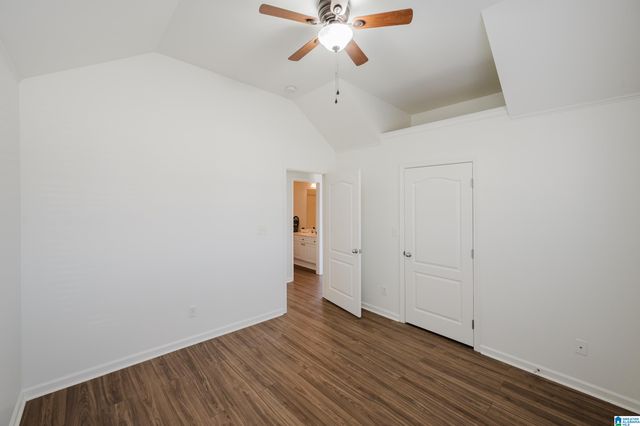 2162 VILLAGE LANE, Calera, AL 35040