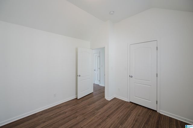 2162 VILLAGE LANE, Calera, AL 35040