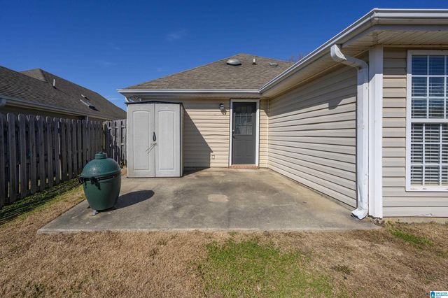 2162 VILLAGE LANE, Calera, AL 35040