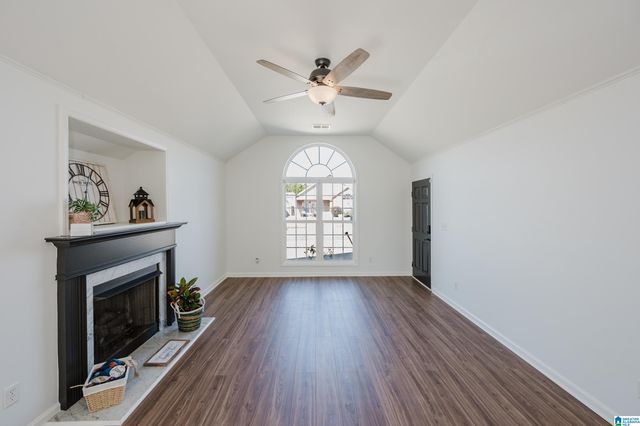 2162 VILLAGE LANE, Calera, AL 35040