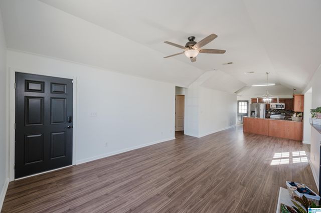 2162 VILLAGE LANE, Calera, AL 35040