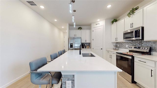 2303 JAGGER LANE, Winter Haven, FL 33880
