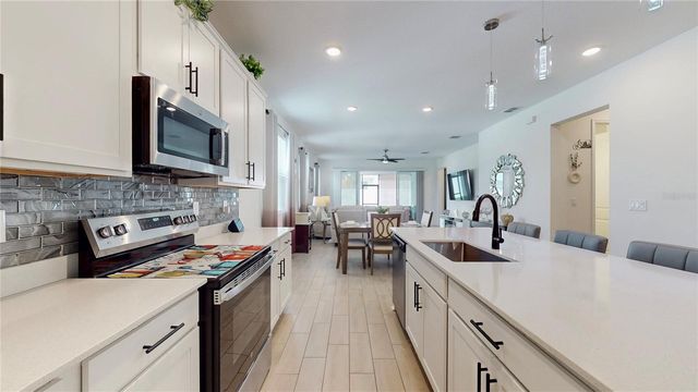 2303 JAGGER LANE, Winter Haven, FL 33880