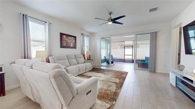 2303 JAGGER LANE, Winter Haven, FL 33880