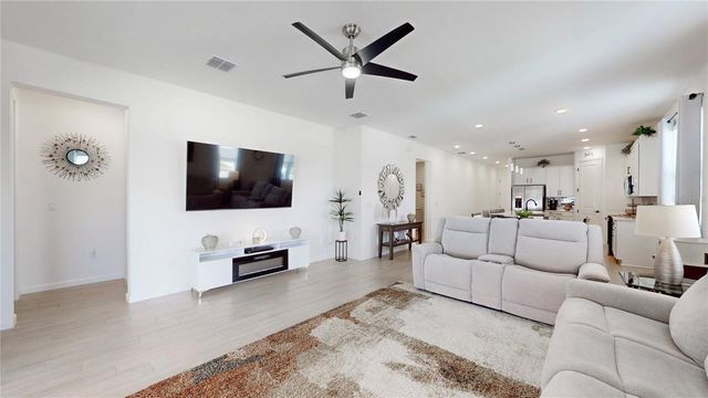 2303 JAGGER LANE, Winter Haven, FL 33880