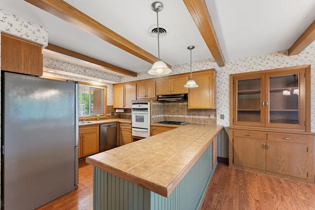 3500 Belden Drive NE, Saint Anthony, MN 55418