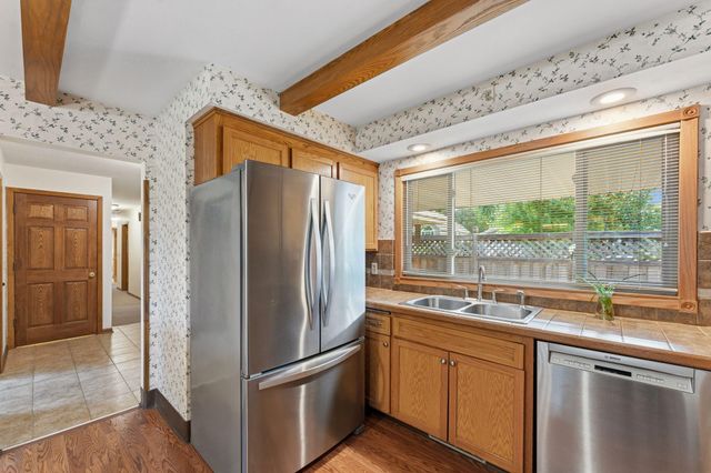 3500 Belden Drive NE, Saint Anthony, MN 55418