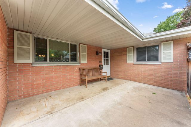 3500 Belden Drive NE, Saint Anthony, MN 55418