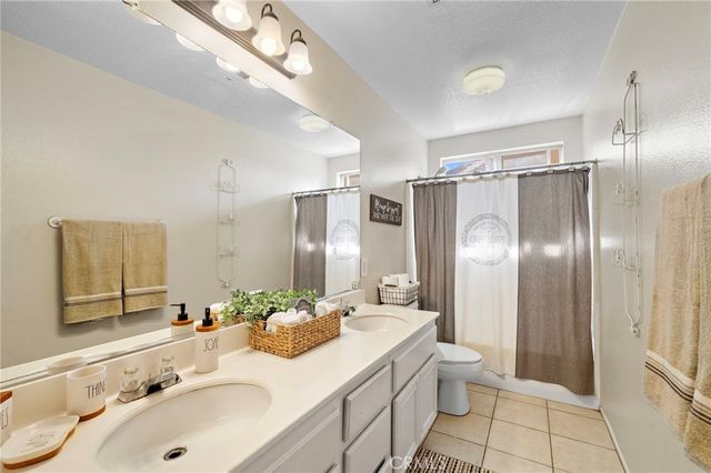 13140 Derby, Chino, CA 91710