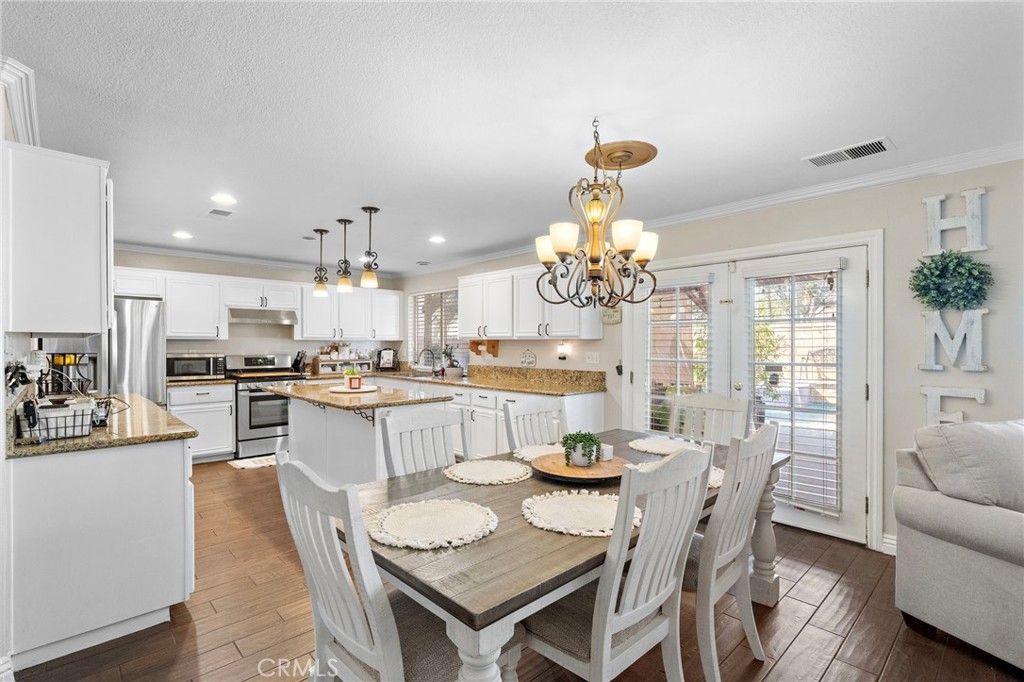 Image 10 of property listing at 13140 Derby, Chino, CA 91710