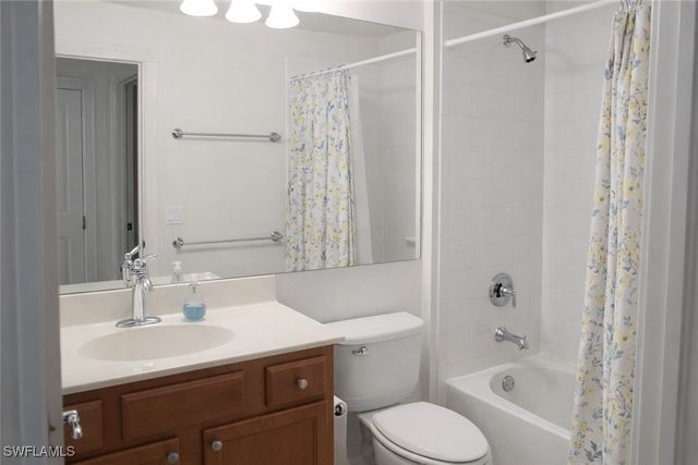 7267 Salerno CT, Naples, FL 34114