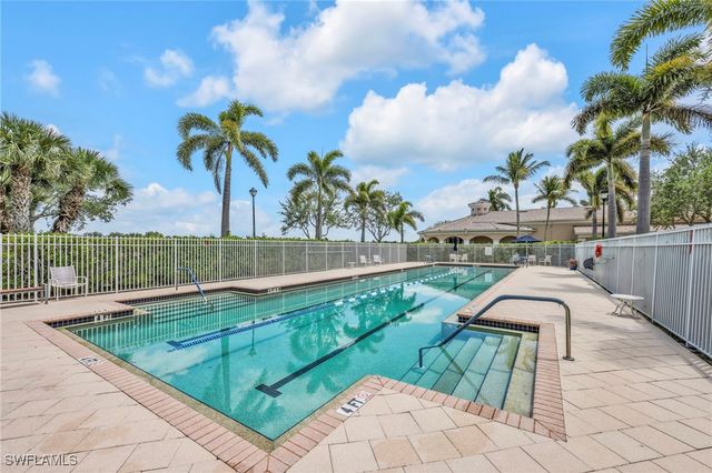 7267 Salerno CT, Naples, FL 34114