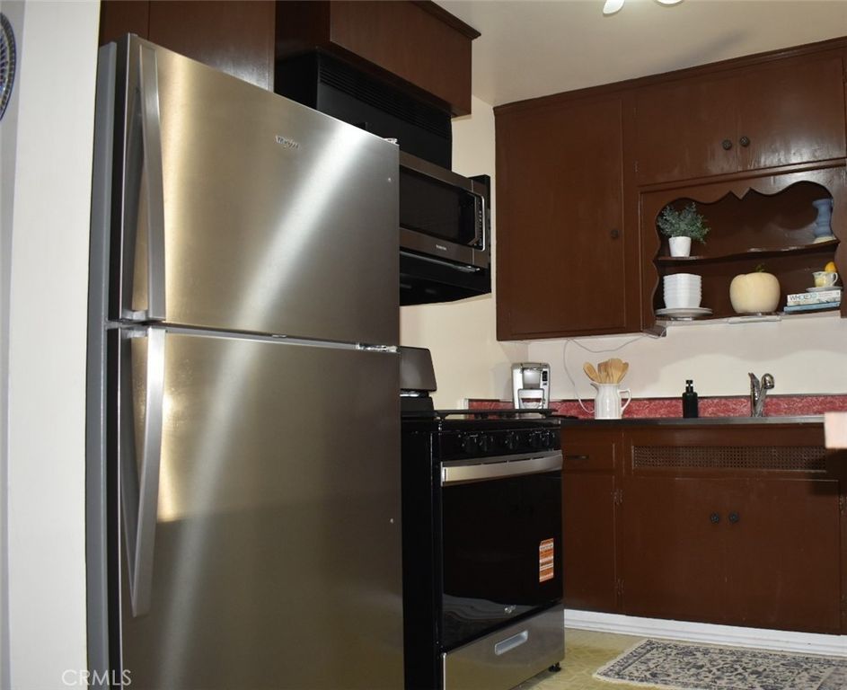 Image 30 of property listing at 7859 Sycamore Avenue, Riverside, CA 92504