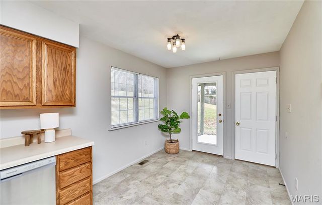 340-342 Della Drive, St Peters, MO 63376