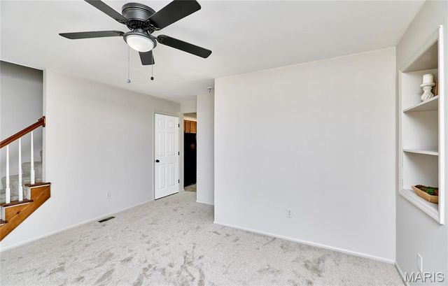 340-342 Della Drive, St Peters, MO 63376