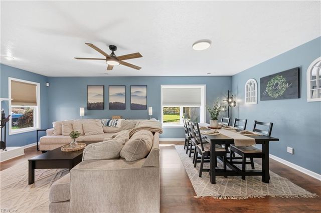 1017 Scarlet Oak CT S, Chesapeake, VA 23320