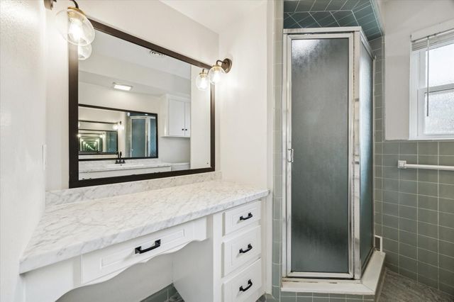 2127 Blue Willow Drive, Houston, TX 77042