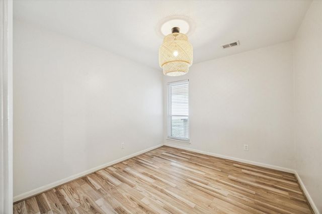 2127 Blue Willow Drive, Houston, TX 77042