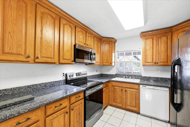 380 N BAYSHORE BOULEVARD 203, Clearwater, FL 33759