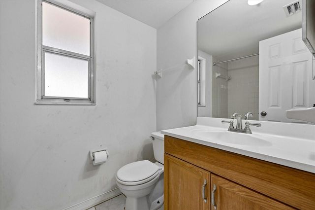 380 N BAYSHORE BOULEVARD 203, Clearwater, FL 33759