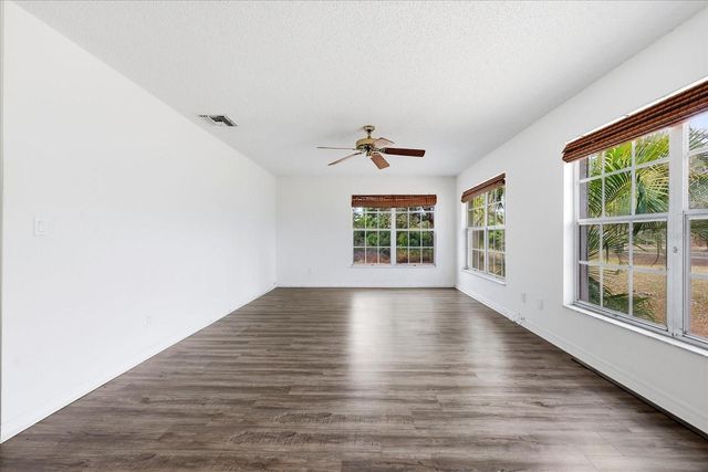 380 N BAYSHORE BOULEVARD 203, Clearwater, FL 33759