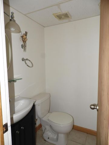506 E Coolspring Avenue F, Michigan City, IN 46360