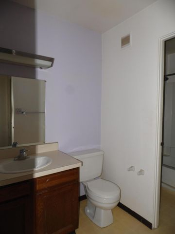 506 E Coolspring Avenue F, Michigan City, IN 46360