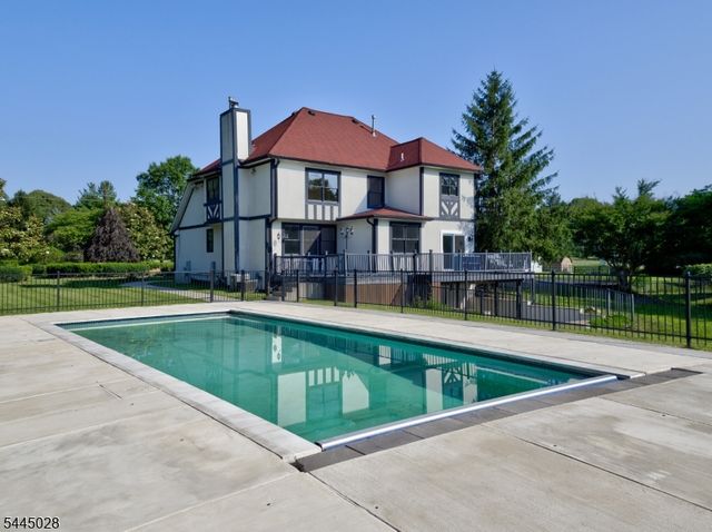 126 Blackwell Rd, Hopewell Twp., NJ 08534