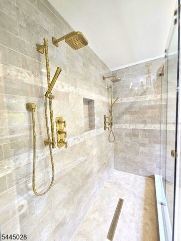126 Blackwell Rd, Hopewell Twp., NJ 08534